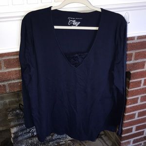 Long sleeve tee